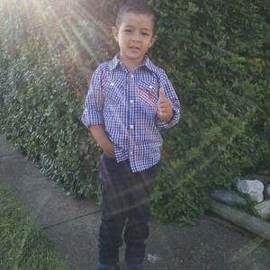 Meet your Posher, Cesar